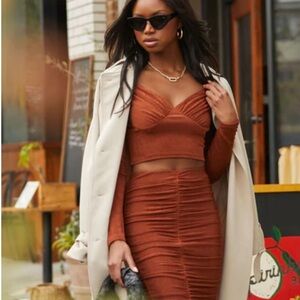 Weekend vibes crop top & skirt